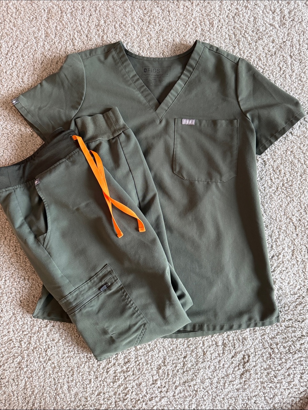Figs Olive Green Scrubs S/M